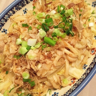 ウェイパーで失敗なし！キャベツ焼うどん♬